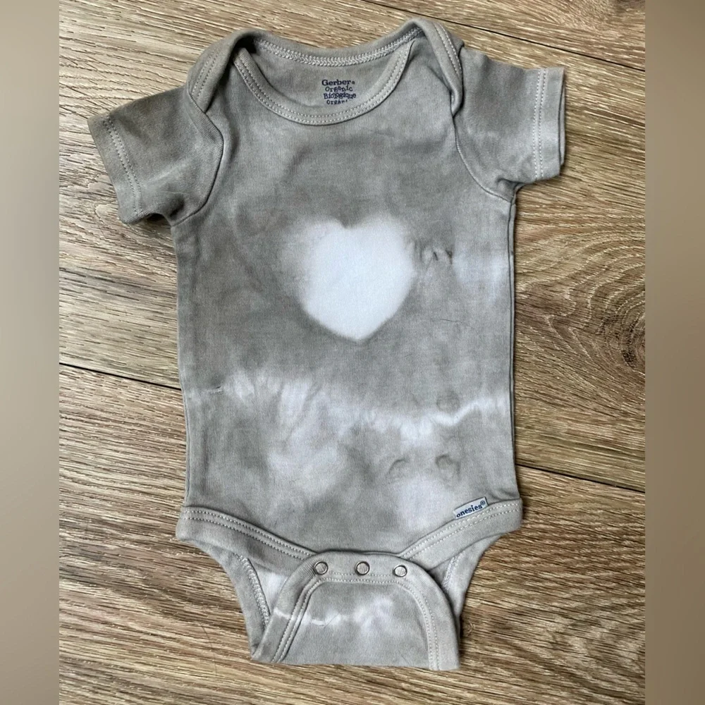 Handmade Organic Botanical Dyed Baby Onzies Cotton 0-9 Months